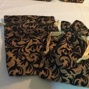 11 Fabric Jewelry Bags..🥰. New!